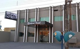 Richard Hotel  2*